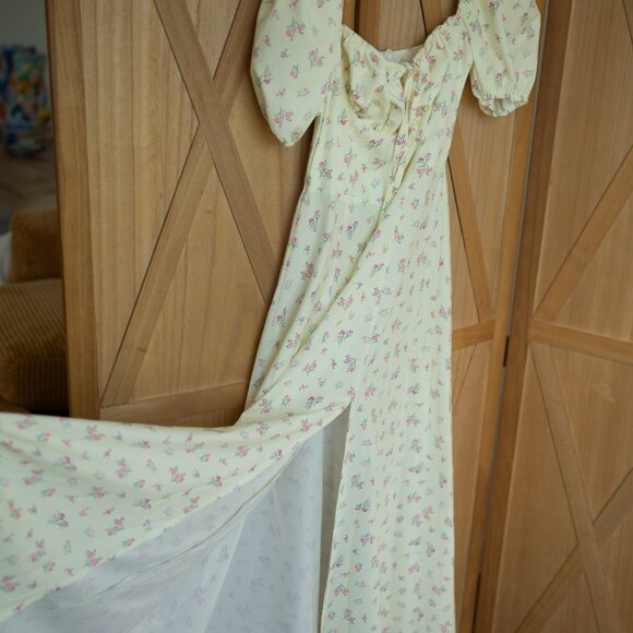 Gianna Flower Dress - Picture 5 of 5